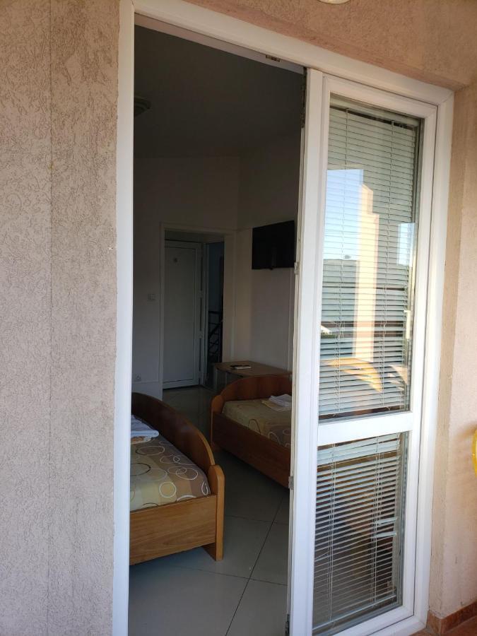 Apartments Petricevic Sutomore Eksteriør bilde