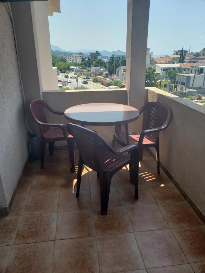 Apartments Petricevic Sutomore Eksteriør bilde