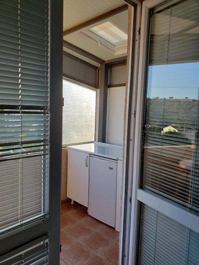 Apartments Petricevic Sutomore Eksteriør bilde